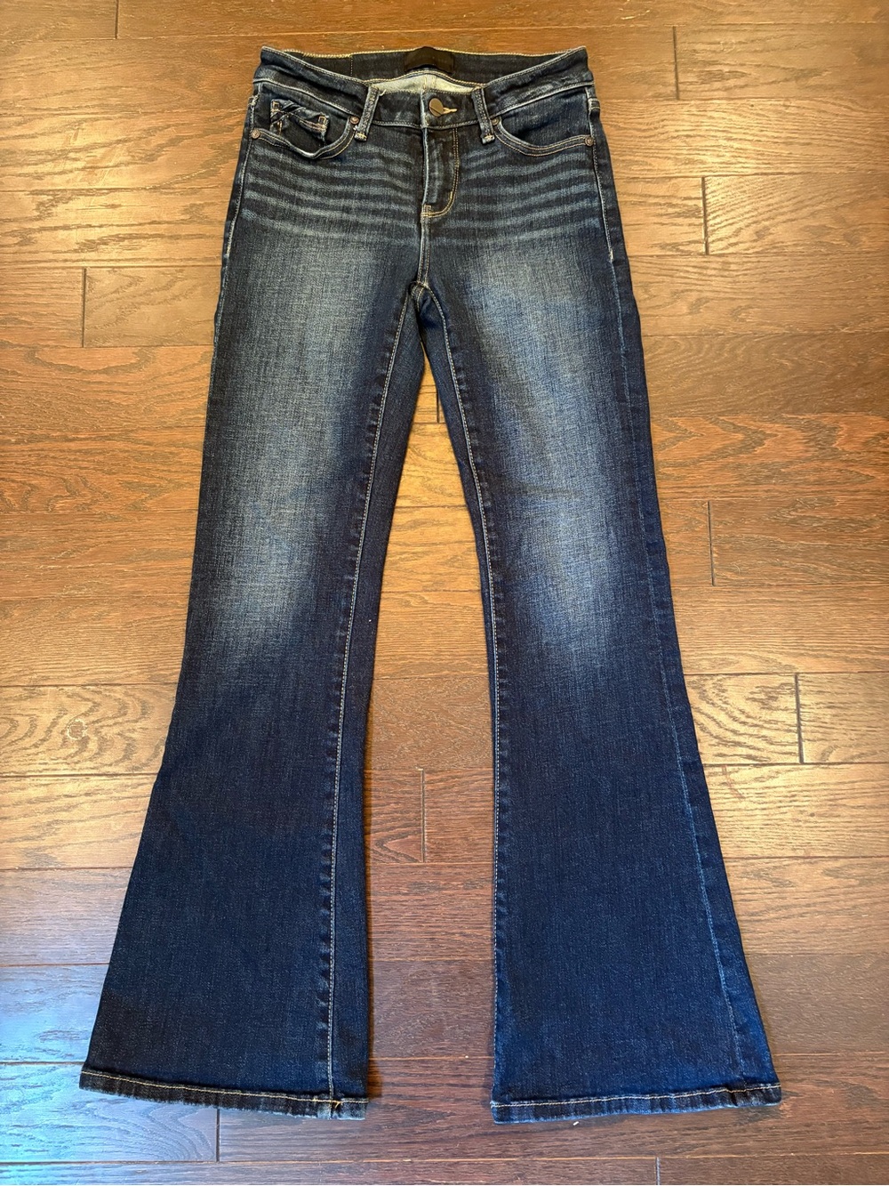 Buckle Black Dark Blue Flare Jeans